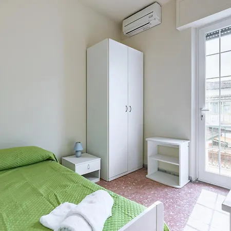 Daire - Spacious Apartmente Near The Beach!