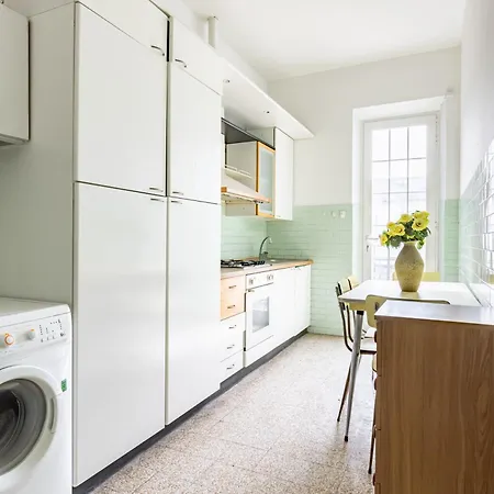 - Spacious Apartmente Near The Beach! *